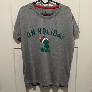 Disney Gray T-Shirt with Green Holiday Design